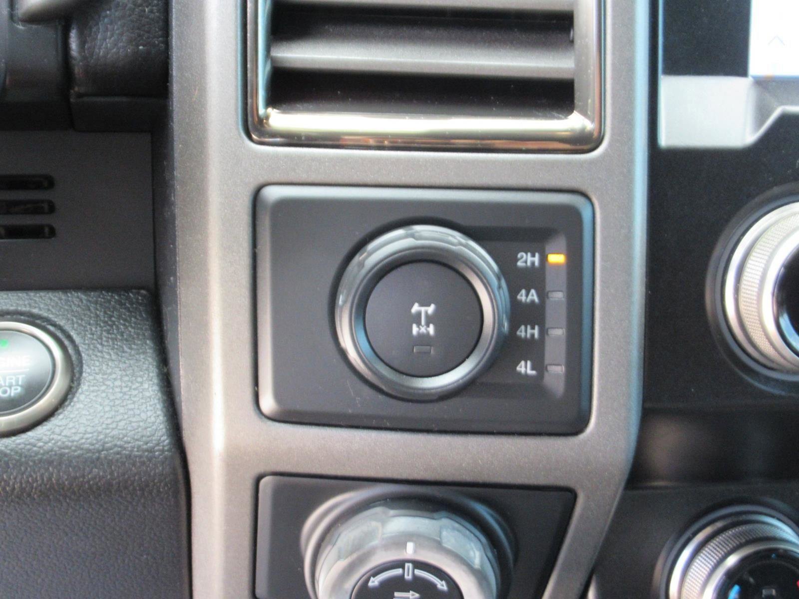 Certified 2020 Ford F150 Raptor w/ Equipment Group 802A Luxury image 28