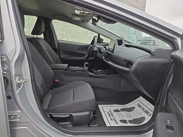 Used 2024 Toyota Prius LE image 37
