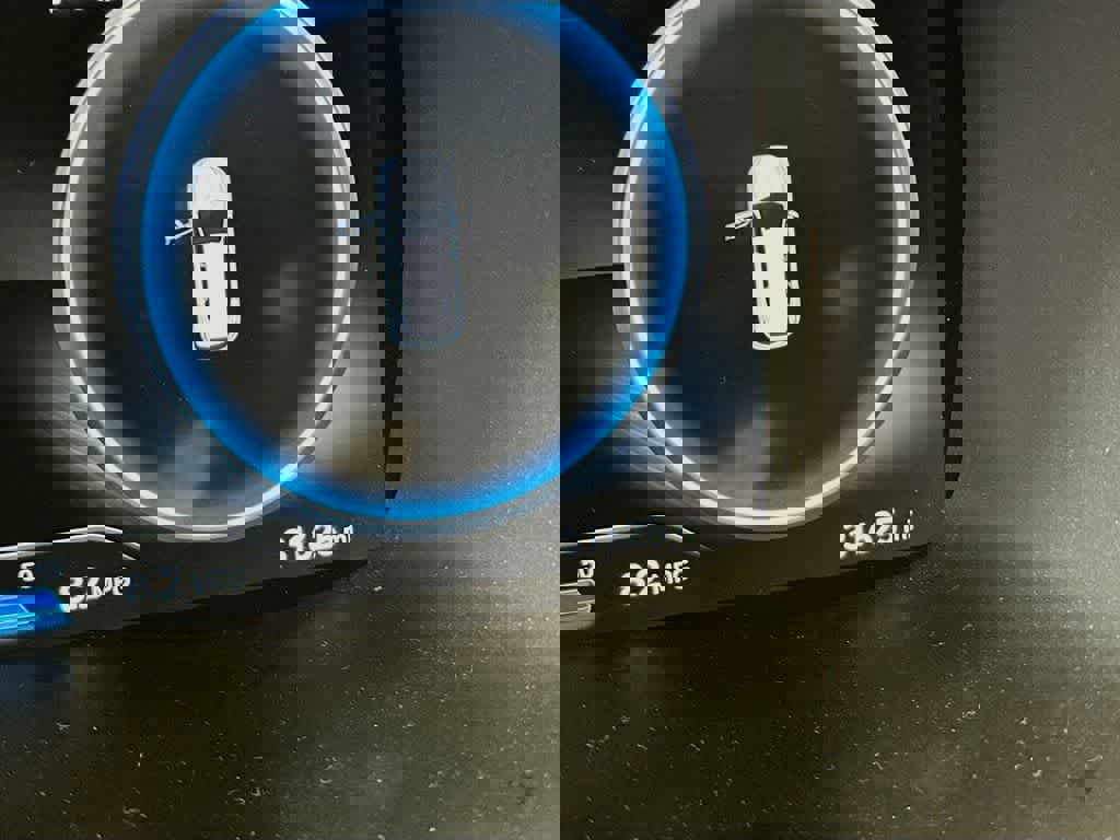 Used 2021 Hyundai Santa Fe SEL w/ Convenience Package image 23