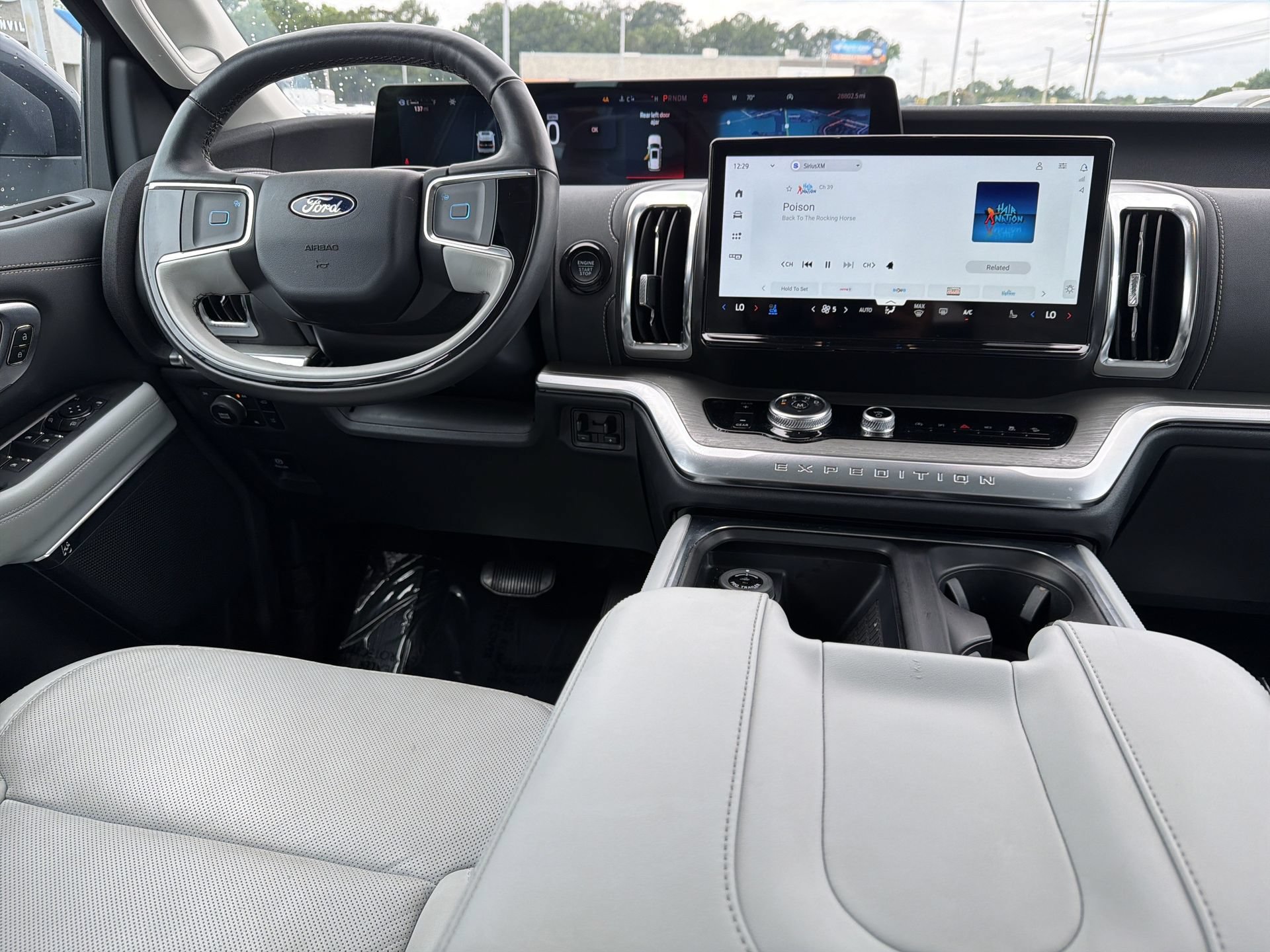 Certified 2025 Ford Expedition Max Platinum AWD/4WD image 3
