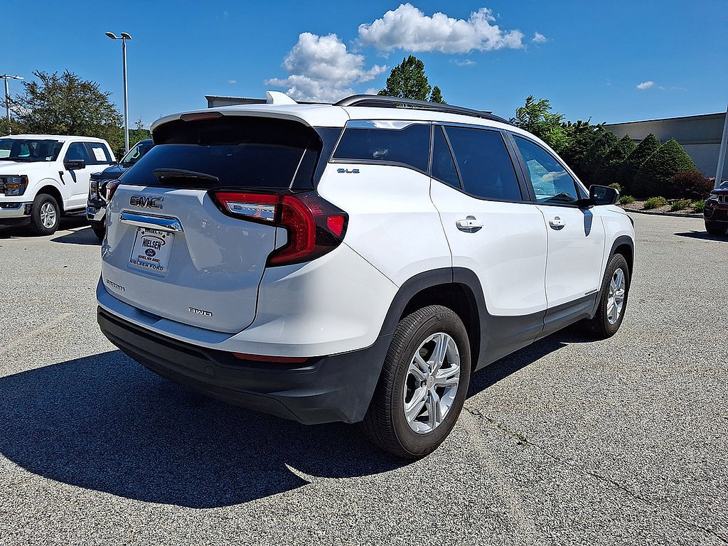 Used 2023 GMC Terrain SLE w/ Driver Convenience Package AWD/4WD image 25