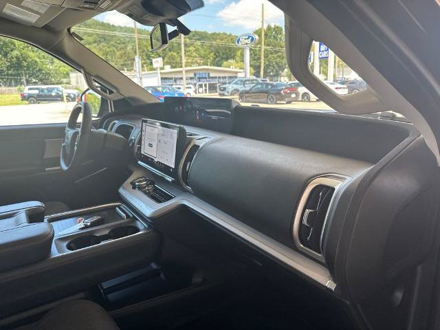 Certified 2025 Ford Expedition Active RWD image 14