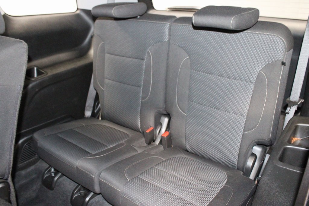 Used 2023 GMC Acadia SLE w/ Driver Convenience Package image 23