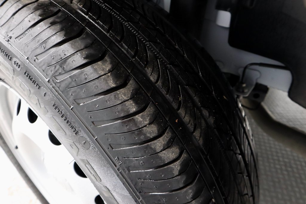 Certified 2025 Ford Maverick XLT w/ Equipment Group 302A image 20