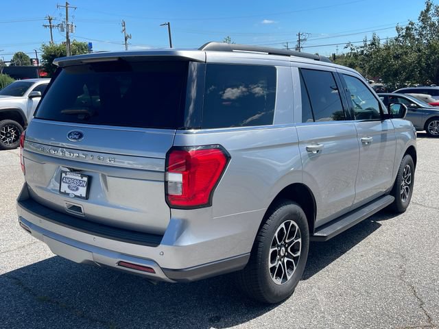 Certified 2024 Ford Expedition XLT RWD image 5