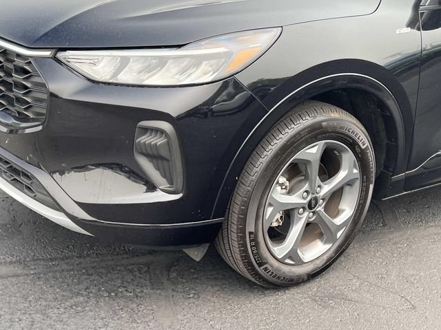 Certified 2024 Ford Escape ST-Line w/ Tech Pack #1 AWD/4WD image 8