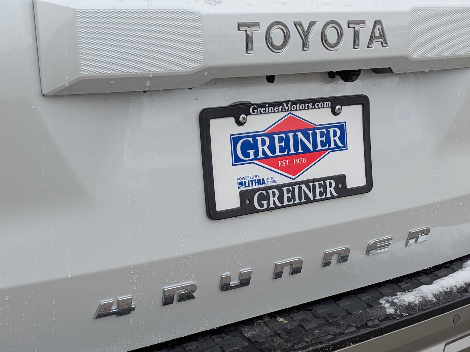 Used 2025 Toyota 4Runner Limited AWD/4WD image 14