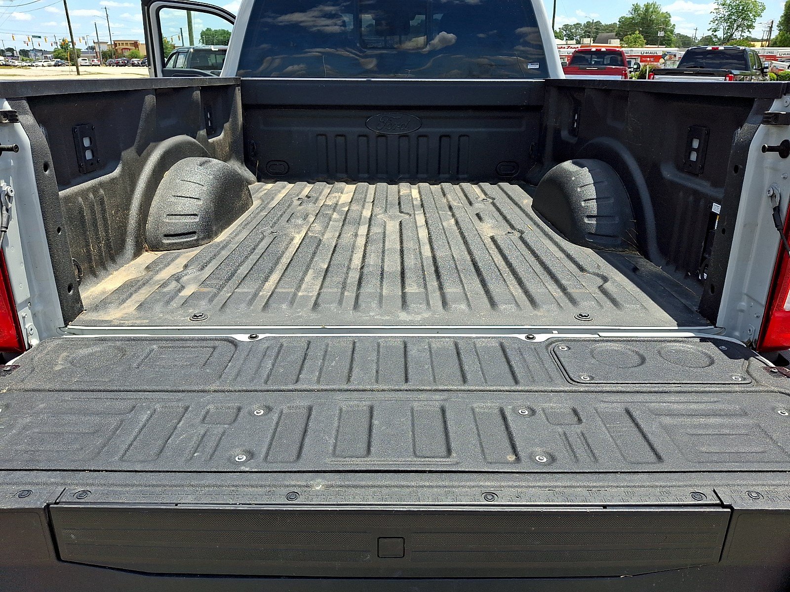 Certified 2025 Ford F250 Lariat w/ Lariat Ultimate Package AWD/4WD image 28