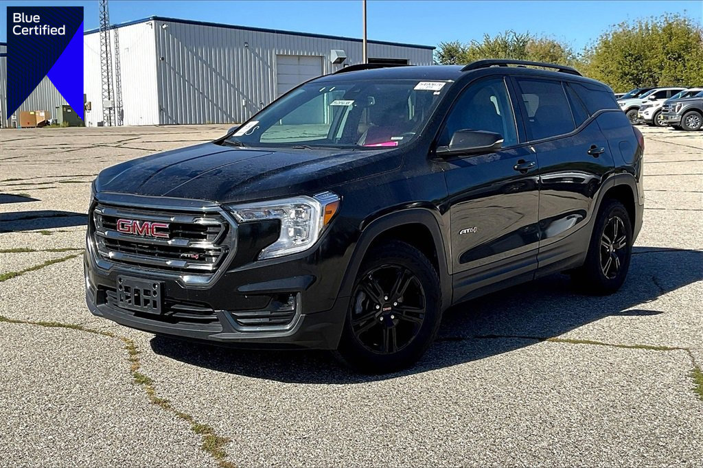 Used 2023 GMC Terrain AT4