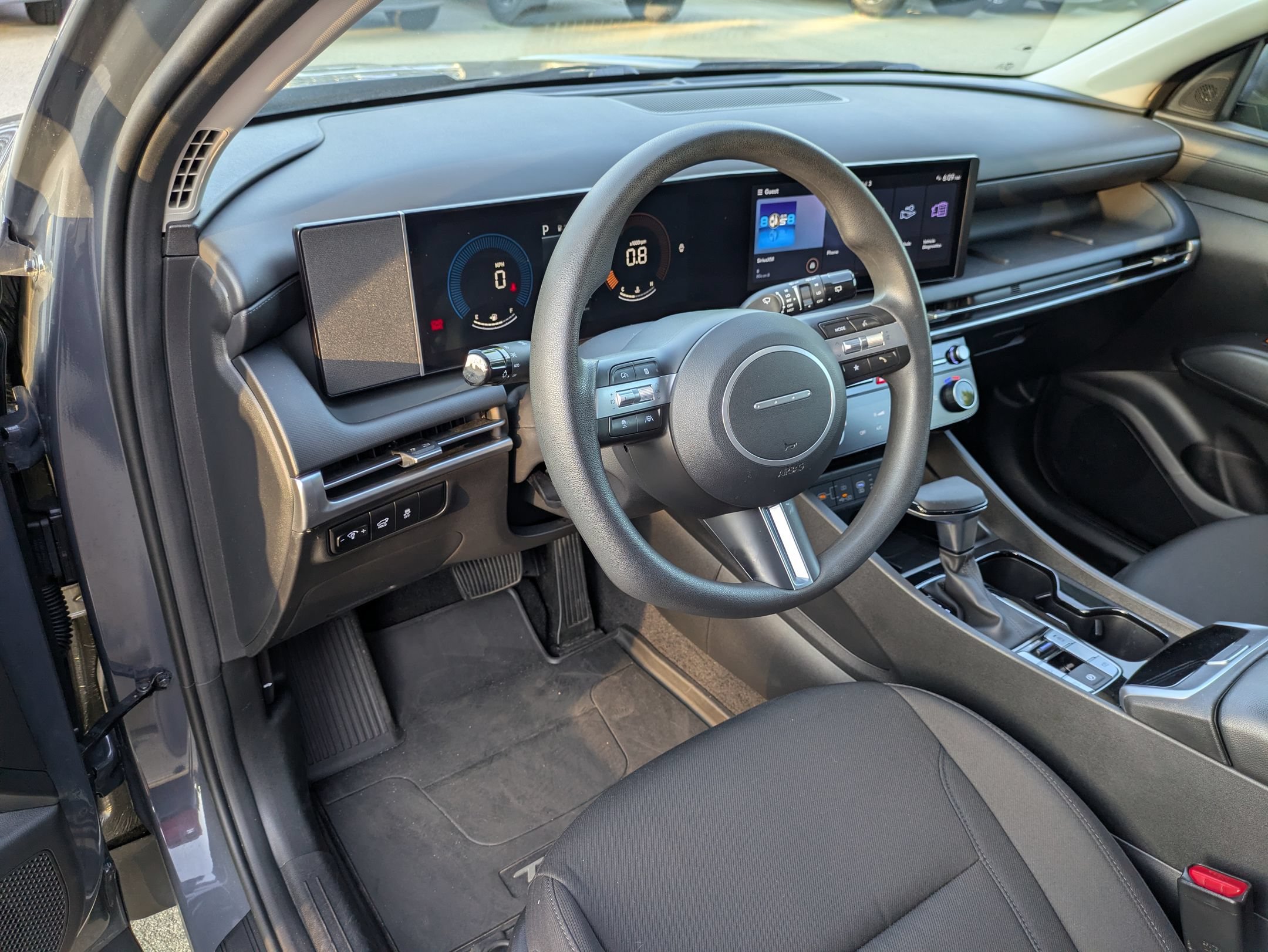 Used 2025 Hyundai Tucson SEL FWD image 14