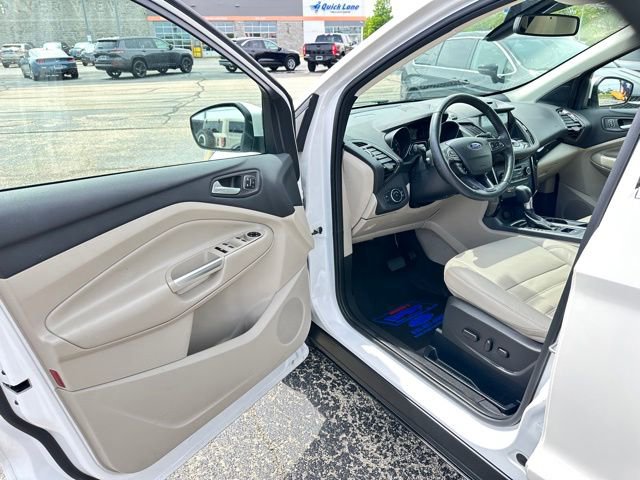 Certified 2017 Ford Escape Titanium AWD/4WD image 11