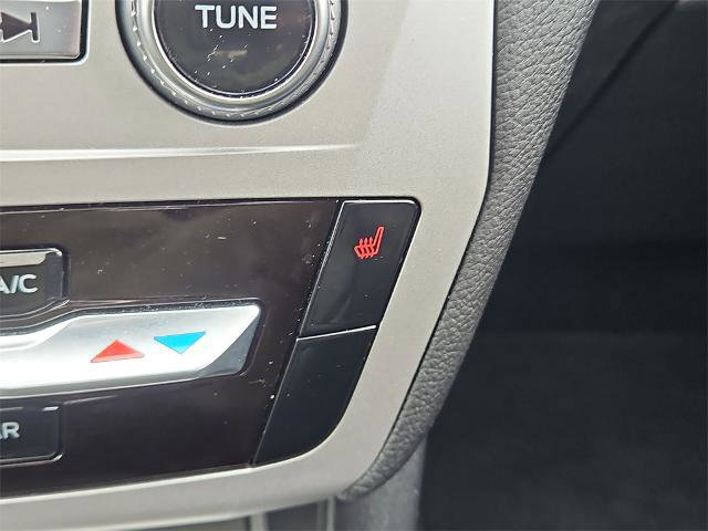 Certified 2022 Ford Explorer XLT w/ Equipment Group 202A image 16