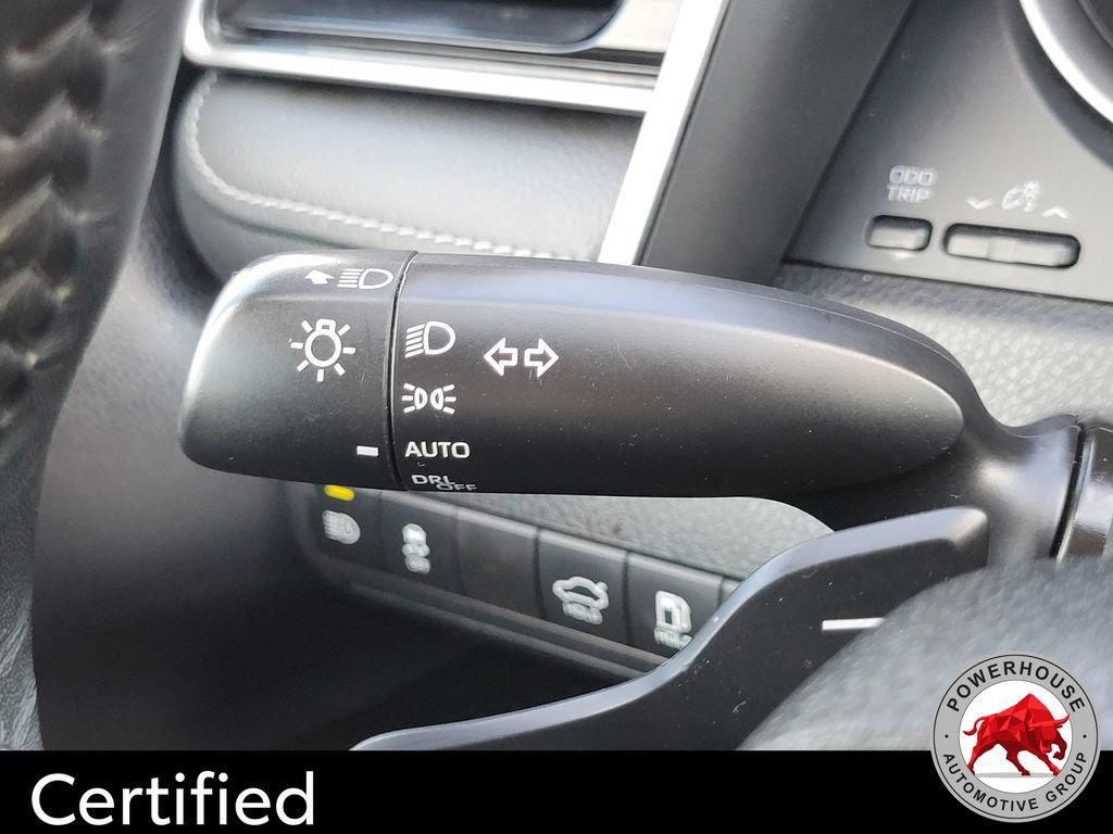 Used 2023 Toyota Camry SE FWD image 28
