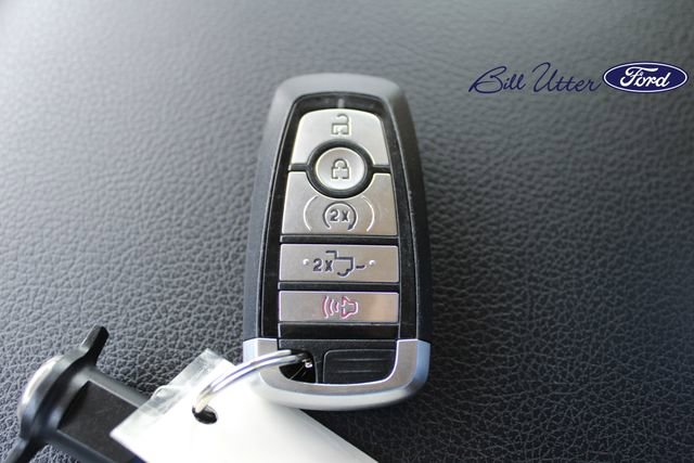 Certified 2020 Ford F250 Lariat w/ Lariat Ultimate Package AWD/4WD image 27