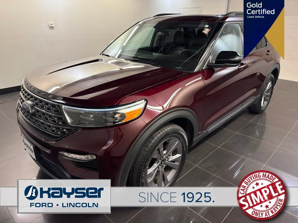 Certified 2022 Ford Explorer XLT w/ Equipment Group 202A AWD/4WD image 3