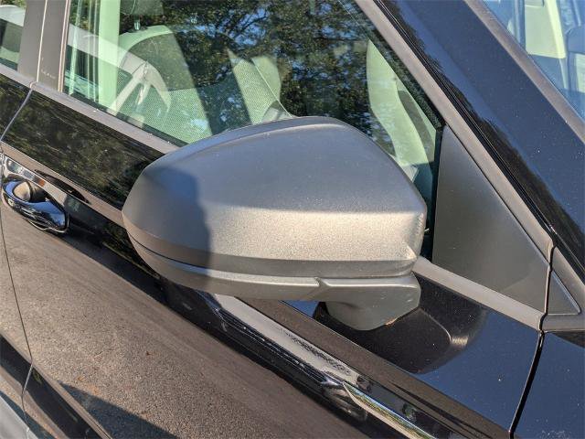 Used 2022 Volkswagen Taos S image 11