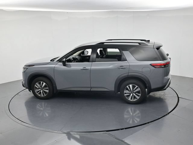 Used 2024 Nissan Pathfinder SL AWD/4WD image 47