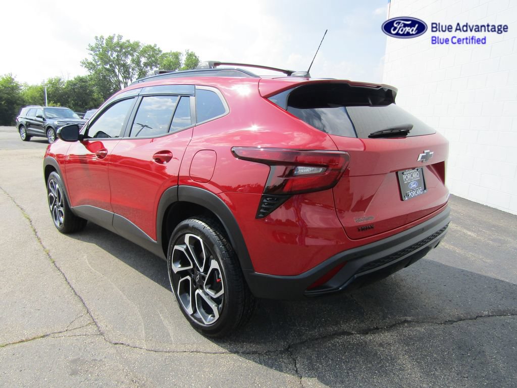 Used 2026 Chevrolet Trax RS w/ Driver Confidence Package FWD image 4