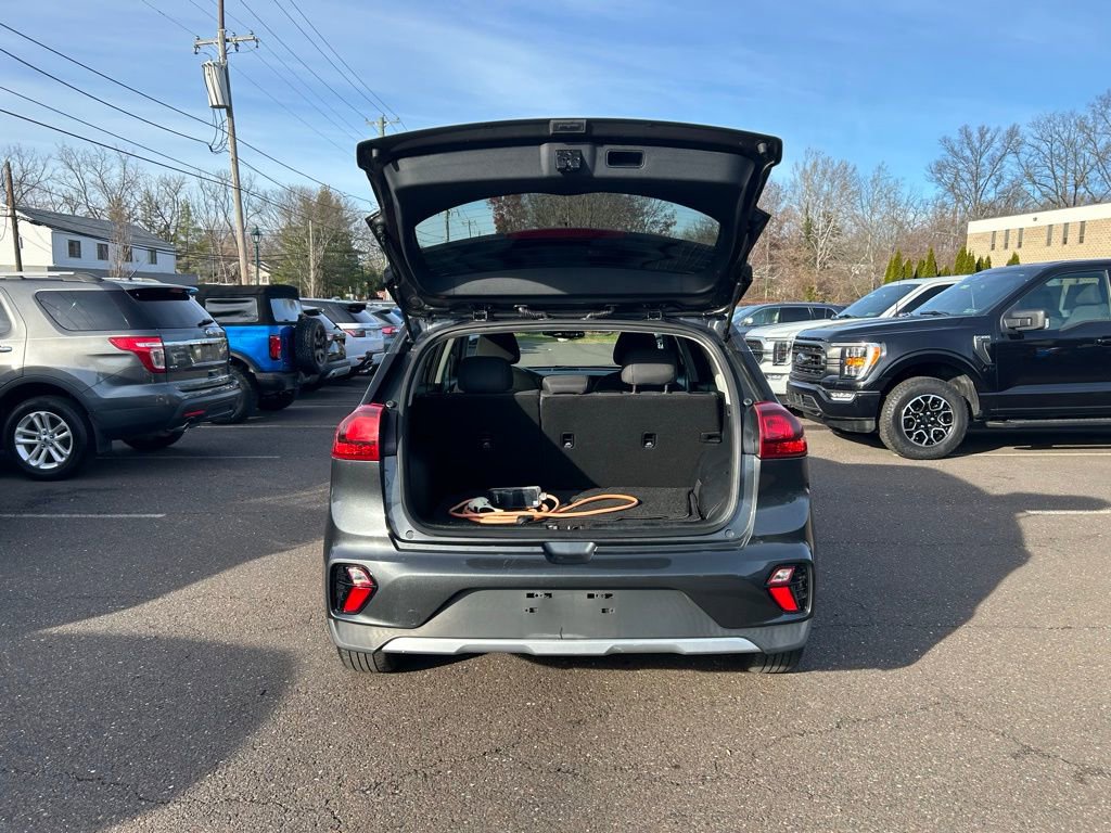 Used 2022 Kia Niro LXS image 9