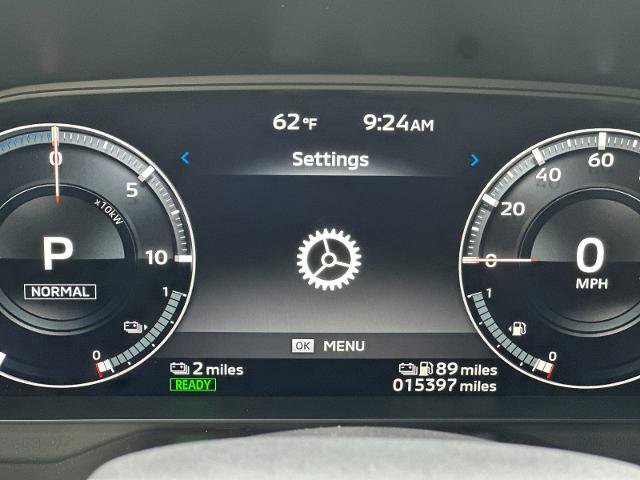 Used 2023 Mitsubishi Outlander 4WD Plug-In Hybrid image 27