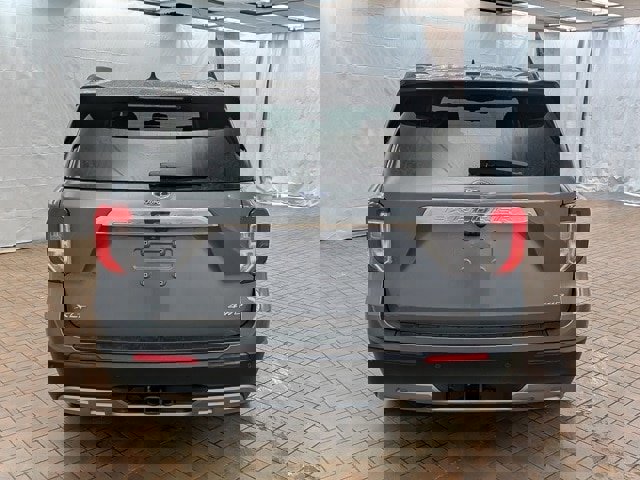 Certified 2023 Ford Explorer XLT w/ Equipment Group 202A image 4