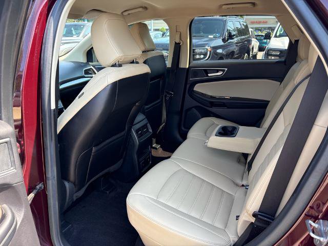 Certified 2020 Ford Edge SEL w/ Convenience Package FWD image 9