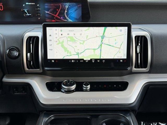 Certified 2025 Ford Expedition Active image 24