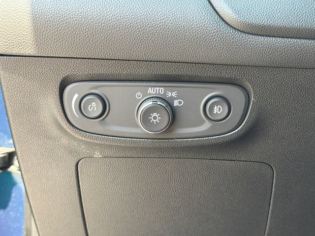 Used 2021 Buick Encore GX Preferred FWD image 32