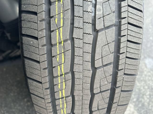 Used 2023 GMC Yukon Denali w/ Denali Reserve Package image 11