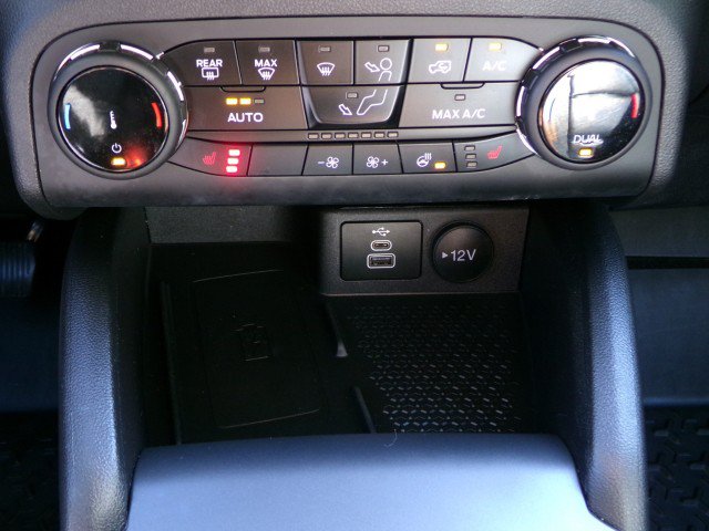 Certified 2023 Ford Bronco Sport Outer Banks w/ Tech Package AWD/4WD image 23