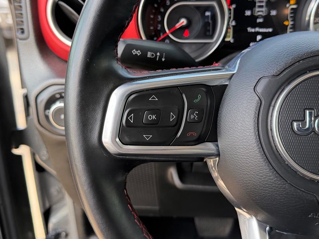 Used 2021 Jeep Wrangler Unlimited Rubicon w/ LED Lighting Group AWD/4WD image 21