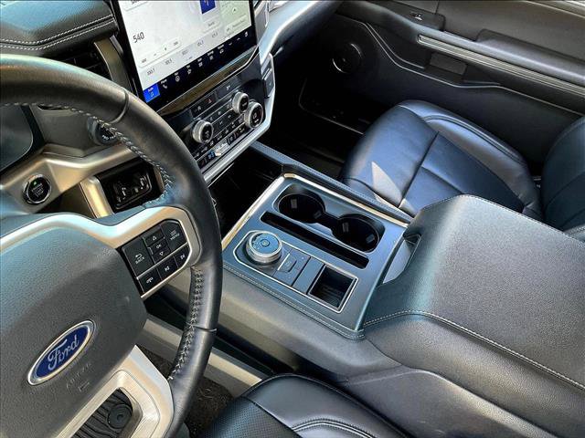 Certified 2023 Ford Expedition XLT RWD image 11