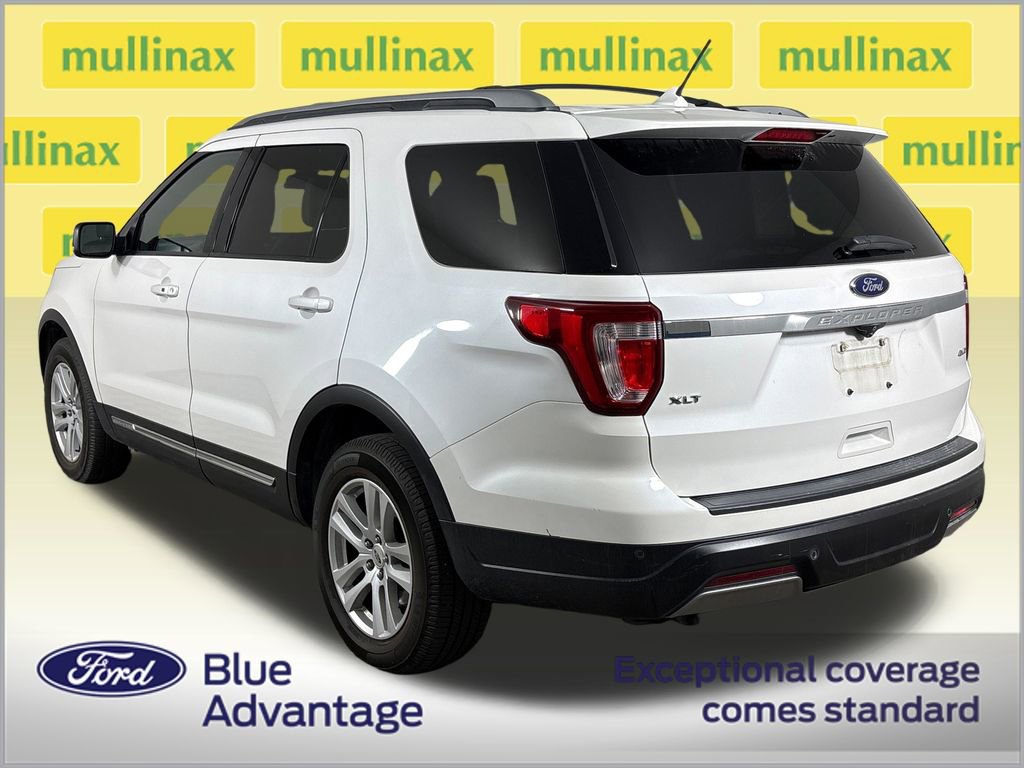 Certified 2019 Ford Explorer XLT w/ Equipment Group 202A AWD/4WD image 10
