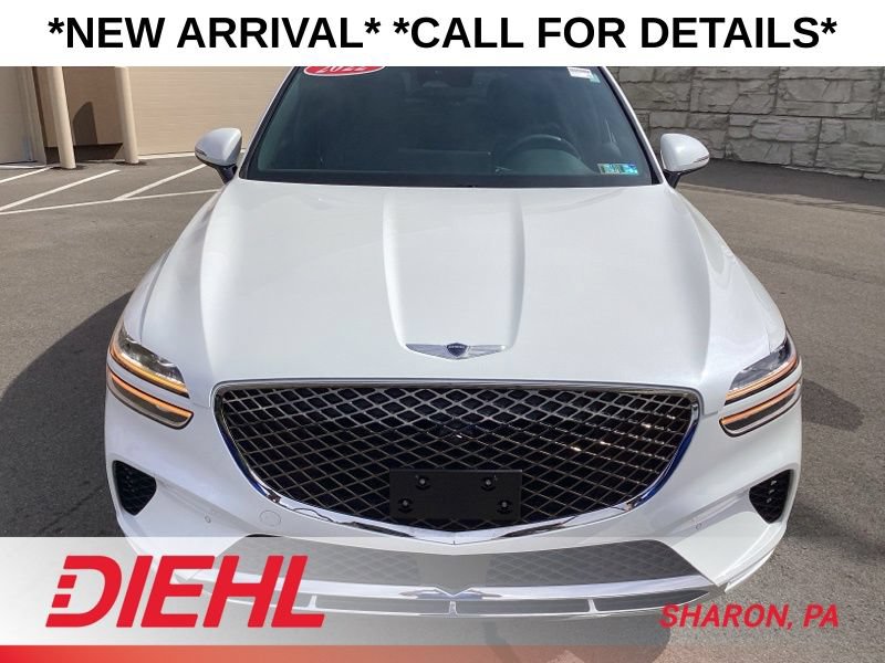Used 2022 Genesis GV70 2.5T w/ Advanced Package AWD/4WD image 3
