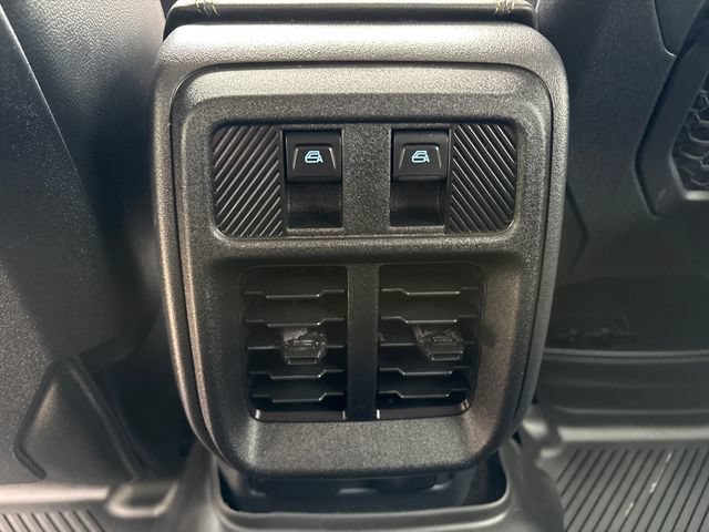 Certified 2025 Ford Bronco Badlands AWD/4WD image 18