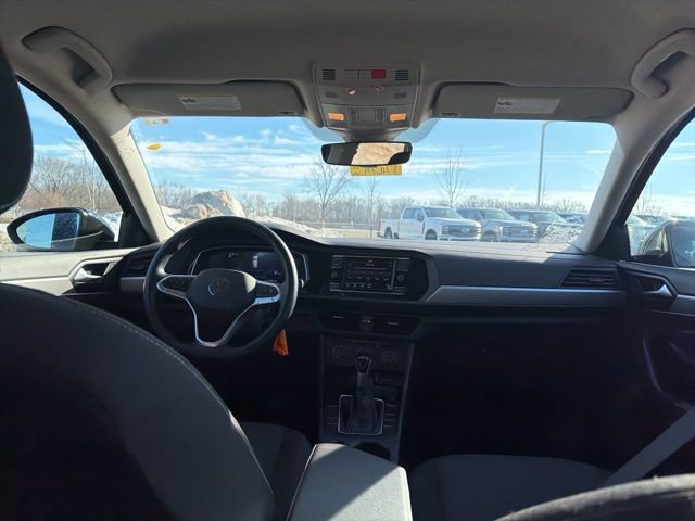 Used 2024 Volkswagen Jetta S image 12