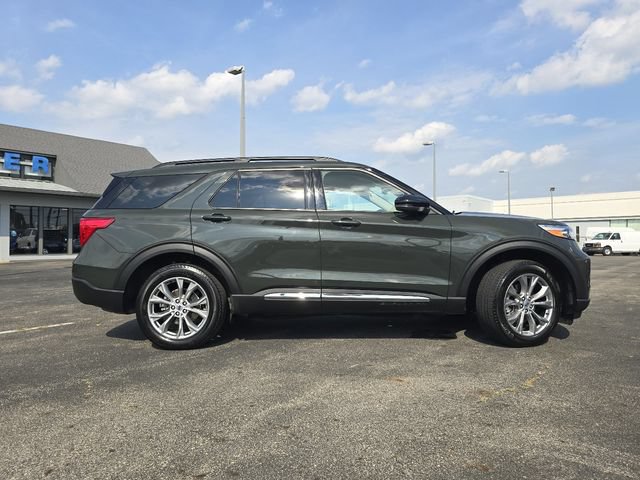 Certified 2023 Ford Explorer XLT w/ Equipment Group 202A AWD/4WD image 16