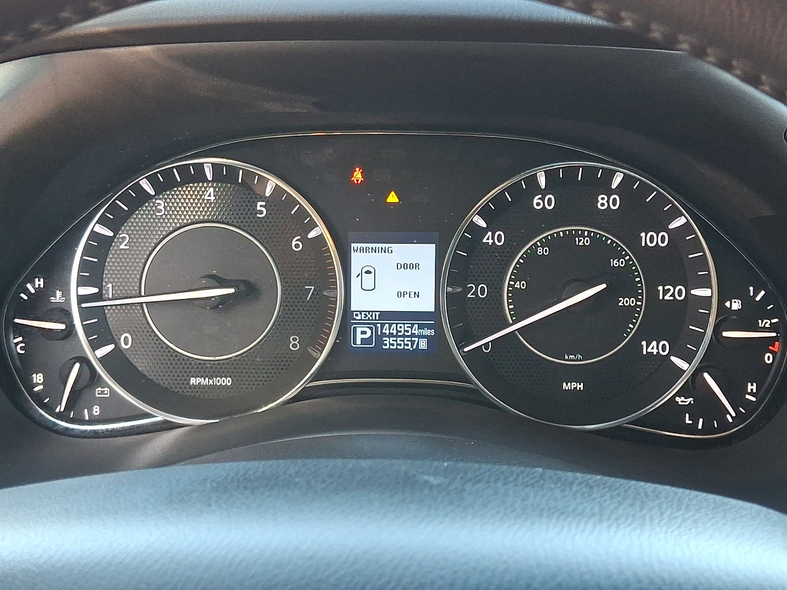 Used 2017 Nissan Armada SV w/ Driver Package RWD image 23