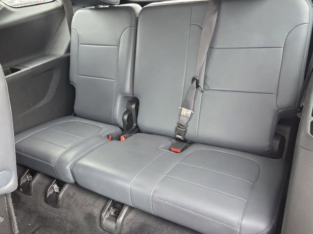 Used 2018 Chevrolet Traverse Premier w/ Driver Confidence II Package image 14