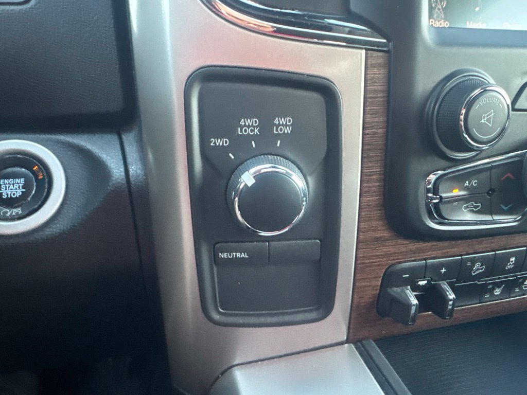 Used 2017 RAM 2500 Laramie w/ Sport Appearance Group AWD/4WD image 24