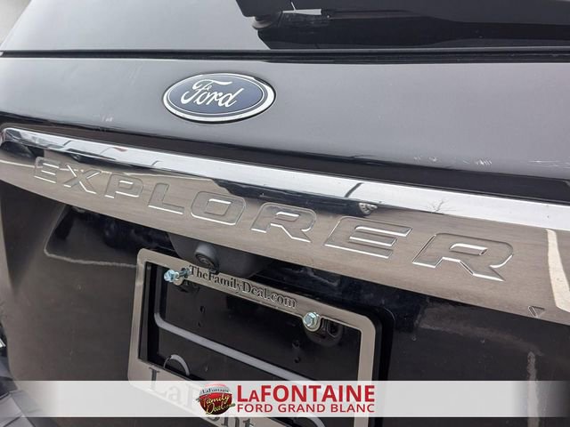 Certified 2022 Ford Explorer XLT image 10