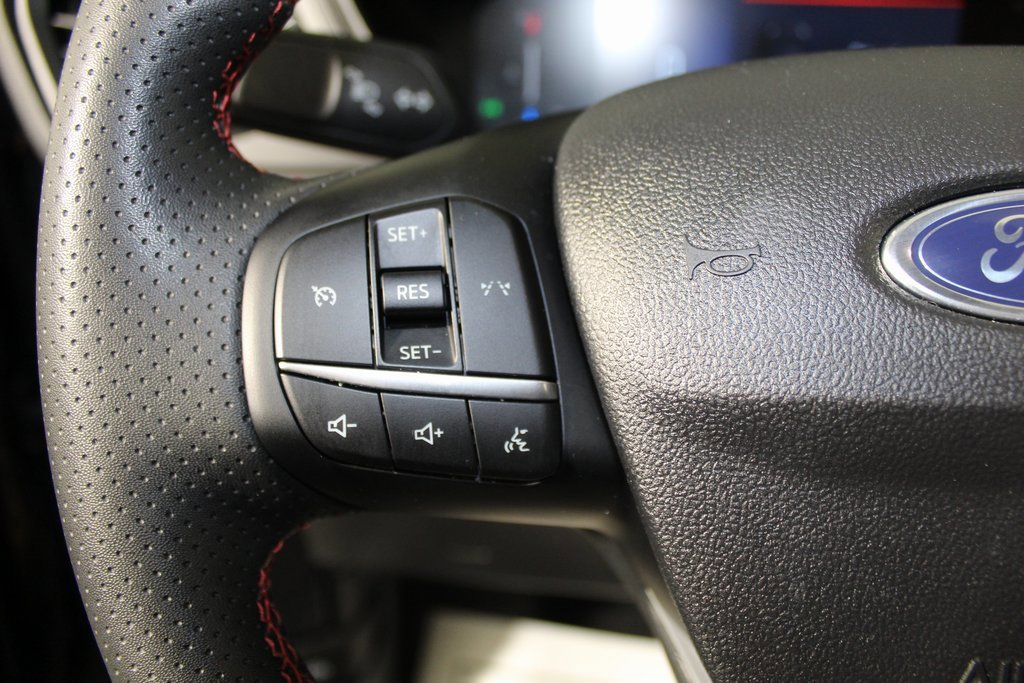 Certified 2024 Ford Escape ST-Line image 16