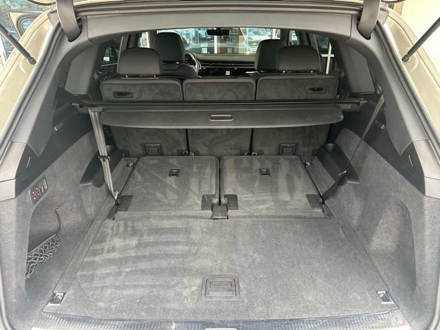 Used 2023 Audi Q7 2.0T Premium Plus w/ Premium Plus Package image 16