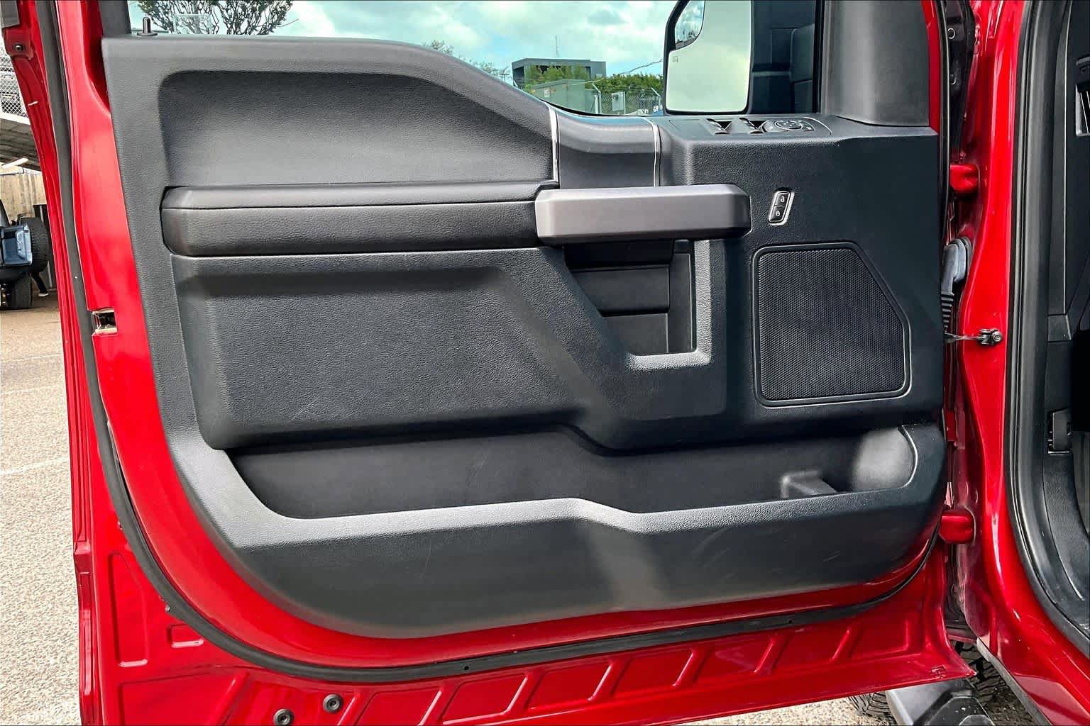 Certified 2019 Ford F150 XLT w/ Equipment Group 302A Luxury AWD/4WD image 22