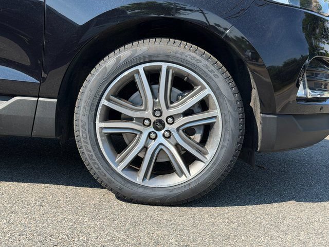 Certified 2024 Ford Edge Titanium AWD/4WD image 28