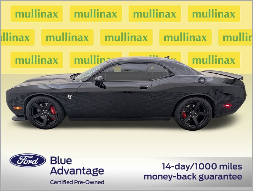 Used 2019 Dodge Challenger SRT Hellcat w/ Laguna Leather Package RWD image 10
