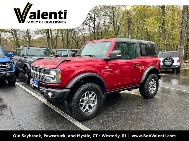 Certified 2025 Ford Bronco Badlands AWD/4WD image 1