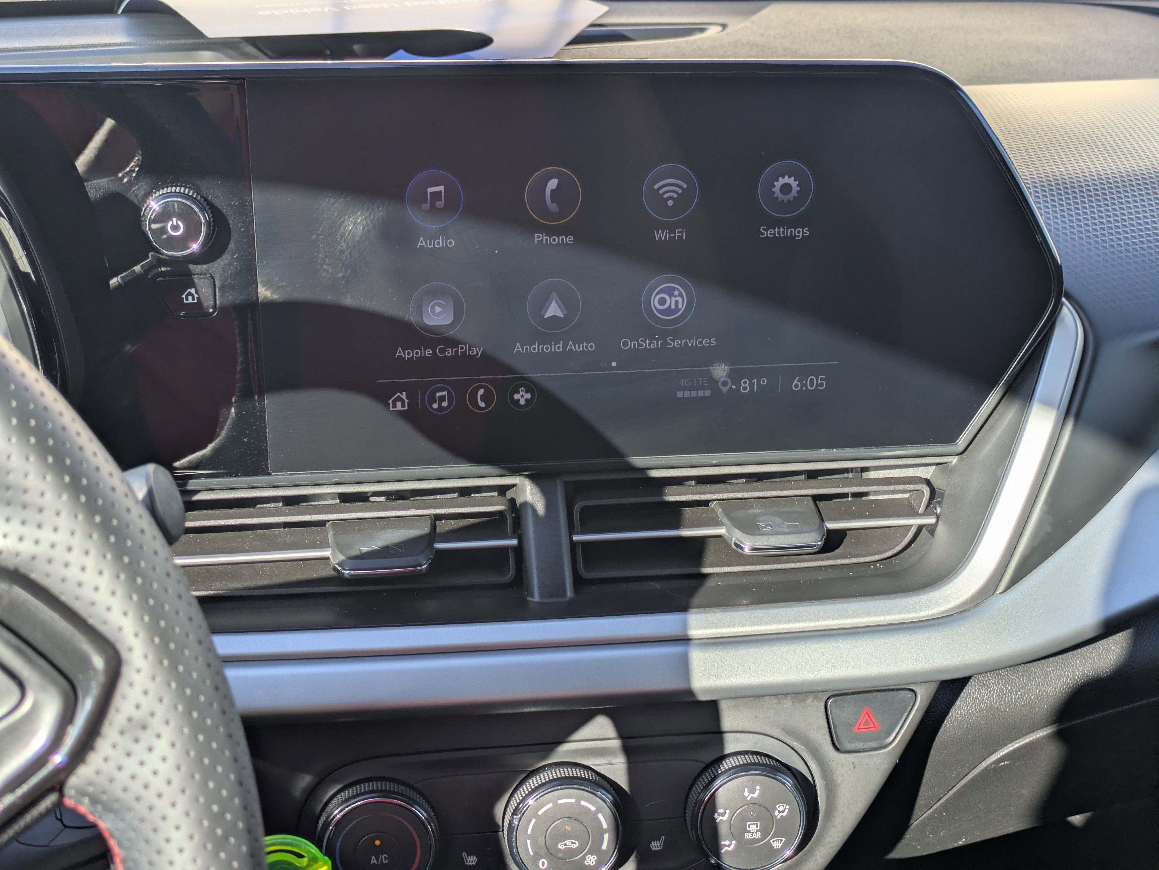 Used 2024 Chevrolet Trax RS w/ Driver Confidence Package image 29