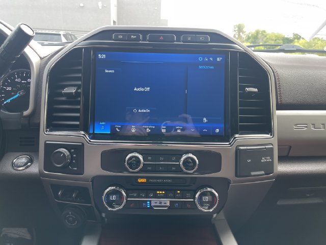 Certified 2022 Ford F450 King Ranch w/ King Ranch Ultimate Package AWD/4WD image 41