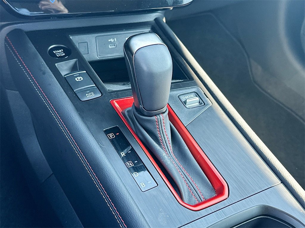 Used 2025 Nissan Kicks SR image 22